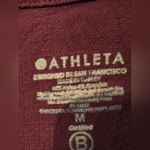 Athleta Speedlight Half Zip Pullover Top Burgundy New with tags Medium - Picture 5 of 14
